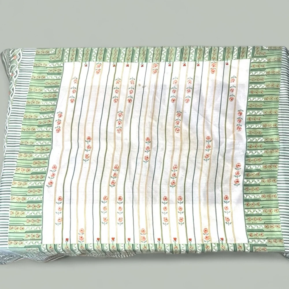 Baar & Beards Vintage Elegant Silk Green and White Floral‎ printed Scarf